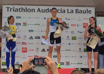 Victoire d'Emilie Morier sur le Triathlon Elite de La Baule