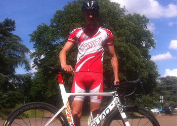 Raphaël Armour-Lazzari aux Championnats du monde junior ITU